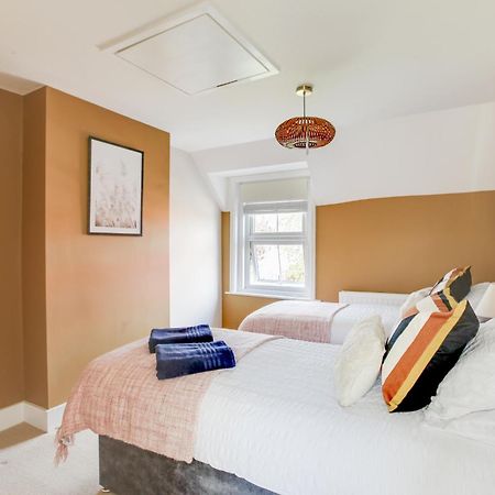 Cosy 3 Bedroom House With Free Parking And Wifi Colchester Exterior foto